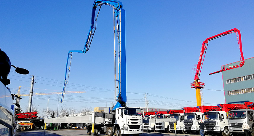 Truck-mounted Concrete Boom Pump Hamac in Philippines 