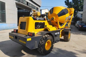 HMC150 self loading concrete mixer in Cabuyao