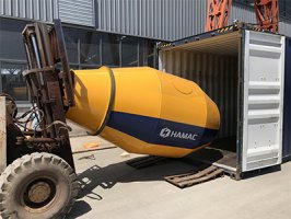 HAMAC HMC400 self loading concrete mixer delivering to Quezon City